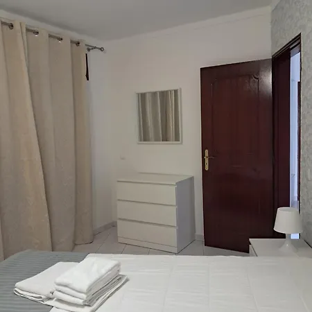 Apartment T2 Vista Mar